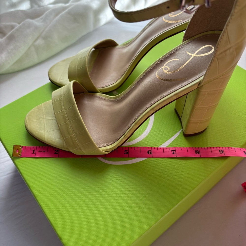 Sam Edelman Yaro Ankle Strap Block Heeled Sandal in Kiwi Size 7.5 - Picture 11 of 12